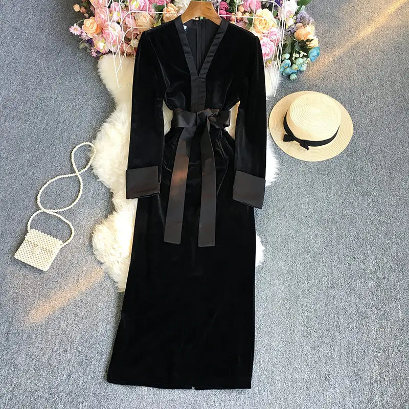 

Gold Velvet Matching Dress Lady Fashion Autumn Winter Package Hip Dress V Collar Retro Long Sleeve Elegant Clothes Vestido T1762