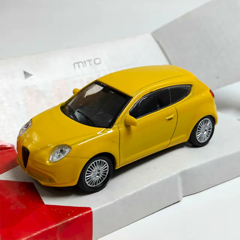1/43 Scale Romeo MITO Classic Alloy Car Model Metal Diecast Toy Car Ornament Boys Birthday Gift Collectible Vehicle