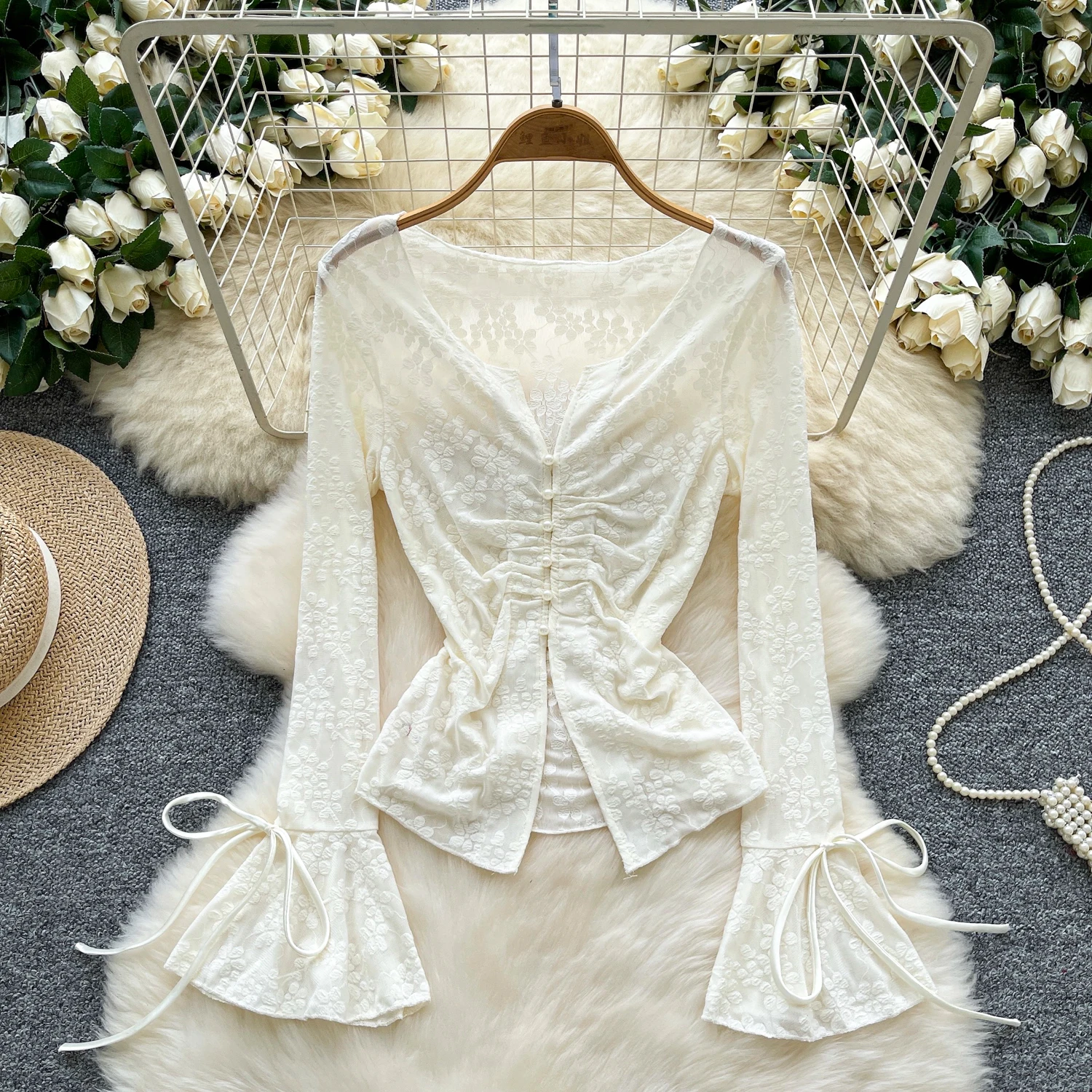 

Винтажная элегантная блузка с v-образным вырезом и расклешенными рукавами, модная рубашка, повседневная женская рубашка Fairy