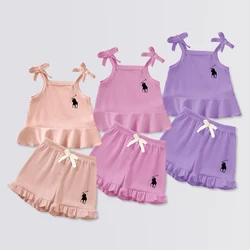 Baby Girl Brand Fashion Set 2-piece Set with Pleated Edge Suspenders and Pleated Edge Shorts for Wearing at Home or Parties