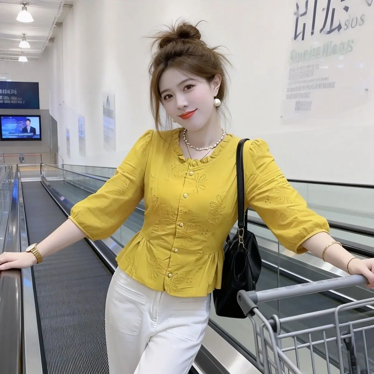 

Ele Hollow out ort irt Women's Spring Autumn Floral Lace Collar Casual Sle Polyester Fabric Slimming Top Quali