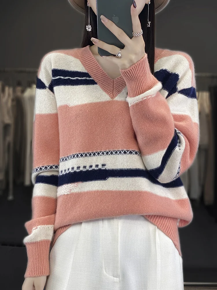 Autumn Winter 100% Wool Knitted Pullover Women V-Neck Fashion Large-Size Sweater Matching Color Jacquard Base Shirt Thicken Tops