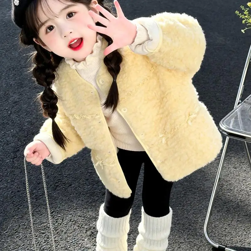 Girls' Warm Little Fragrant Style Coat for Students Autumn and Winter New Item Thick Lamb Wool Coat Girls' Fashionable Soft Tops