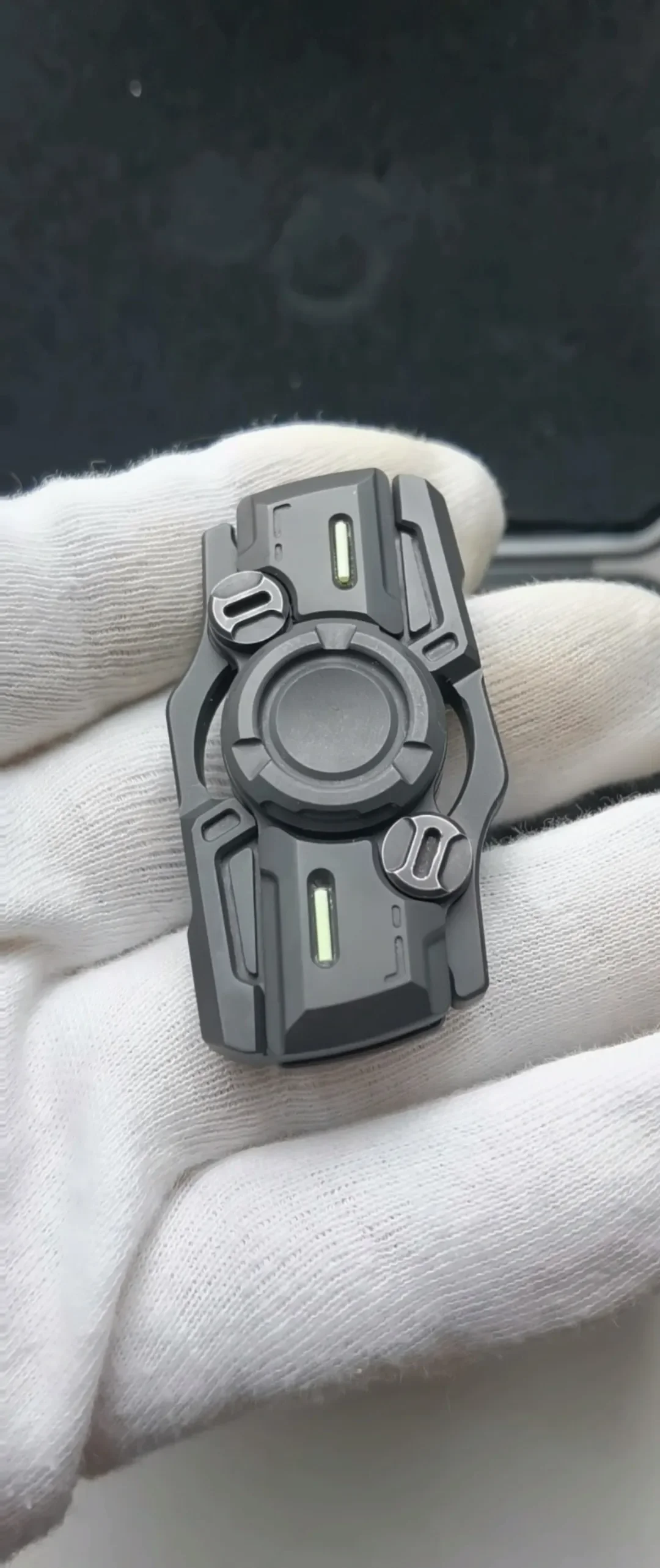 McKee RX02, open armor fingertip gyroscope zirconium alloy