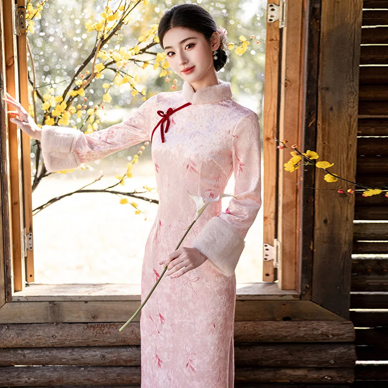 

Fleece-Lined Velour Long Qipao Sexy Chinese Style Dress Cheongsam Elegant Novelty Evening Party Dress