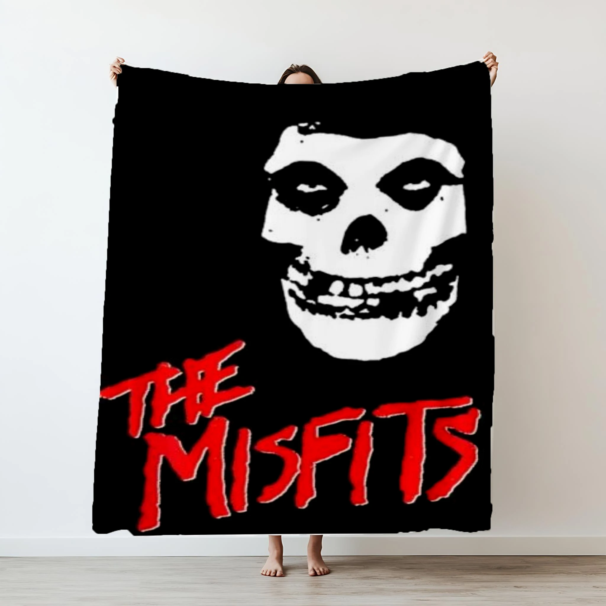 

130×150cm MMisfits HHorror Punk Rock Band Thin Printed Blanket Camping Throw Bed Sofa Office Air Conditioning Soft Leisure