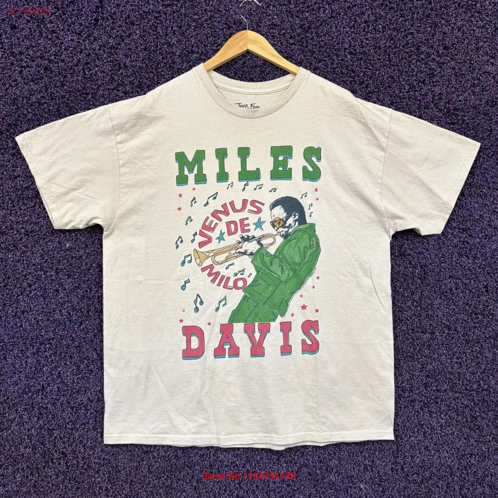 Miles Davis Venus De Milo T Shirt Size large vintage Washed Slightly fashion Casual streetwear Top For Everyday Wear Stretched