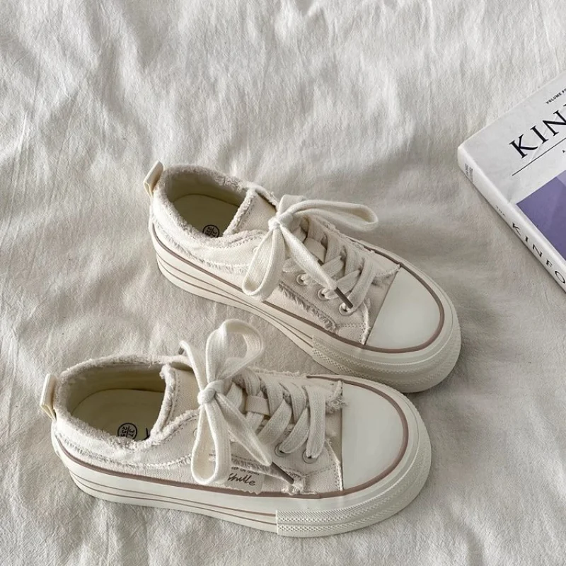 

​​2025 New Women's Raw-Edge Platform Canvas Shoes - Round Toe White Sneakers, Comfortable Casual Slip-Ons for Spring/Autumn​