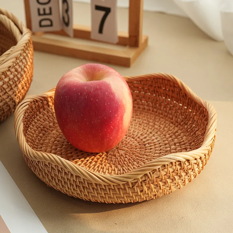 

Vintage rattan fruit tray storage basket, light luxury desktop coffee table, miscellaneous snacks, dried fruit storage