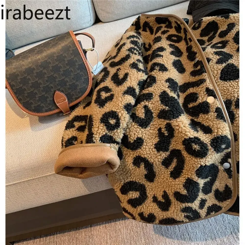 Fashion Design Fur One Short Coat for Girl Autumn 2024 Loose and Slim Casual Imitation Leopard Print Winter Jacket Women