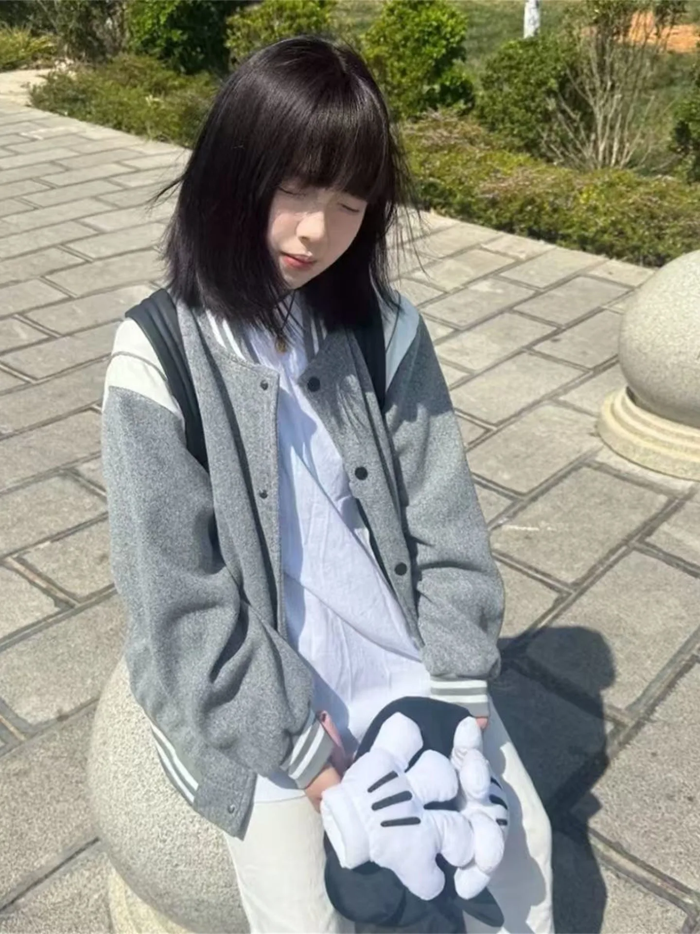 

Свободная бейсбольная куртка 2025: Модная, с контрастными вставками, оверсайз, в полоску, в университетском стиле. Мужская и женская верхняя одежда, повседневное пальто для пар.