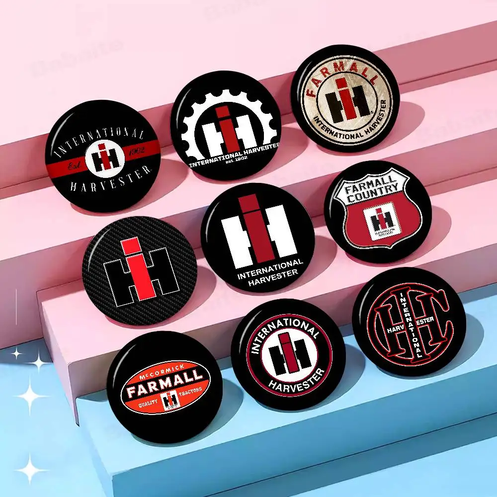 International Harvester 58mm Cute Series Pins Funny Badge Interesting Cartoon Animals Brooches Backpack Clothes Gift Accessory