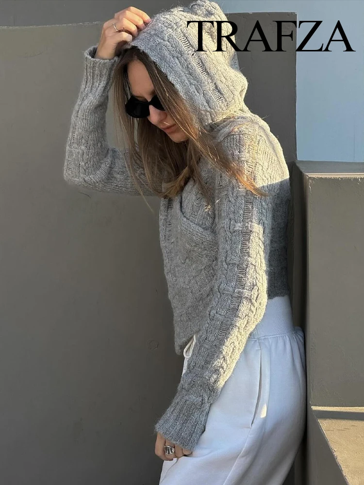 TRAFZA Spring Women Fashion Pullover Knitted V Neck Loose Short Hoodie Woman Vintage Versatile Streetwear Female Sweater