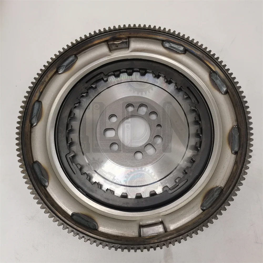 0AM DQ200 OAM 415051809 7-Speed DSG Dual Clutch Automatic Transmission 6/8 Holes 129/132 Teeth Flywheel for VW Car Accessories
