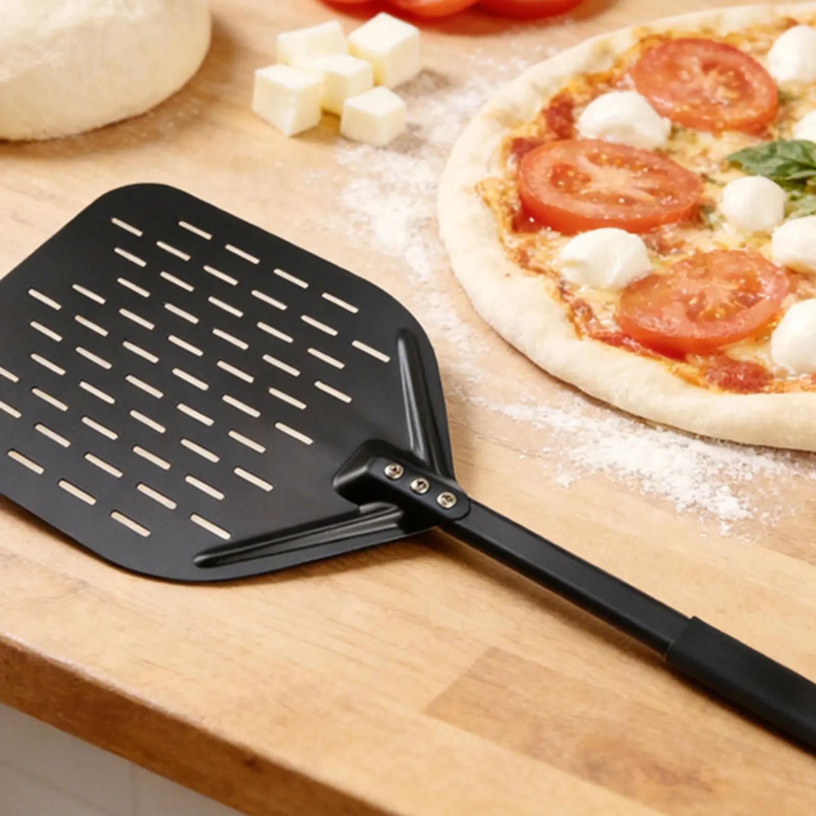 

Aluminum Pizza Shovel High Temperature Resistant Long Handle Pizza Paddle Baking Accessory Easy to Clean for Restaurant