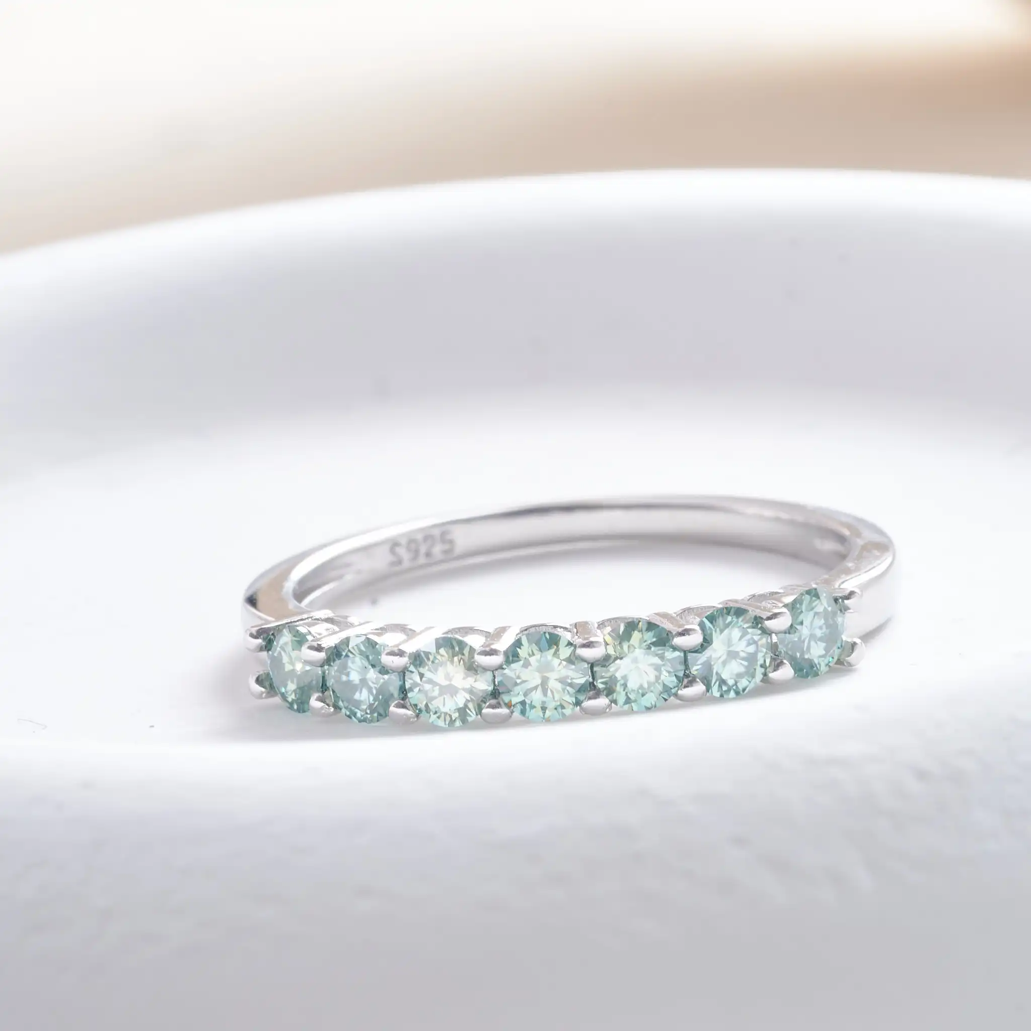 100% Green Moissanite Wedding Band Sterling Silver Wedding Rings VVS1 Diamond Half Eternity Stackable Ring for Women