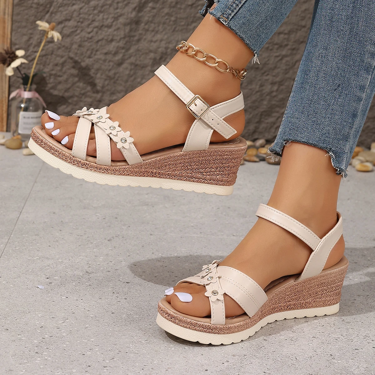 Fashion Flower Decor Women\'s Wedges Sandals Summer 2024 Ankle Strap Platform Sandles Woman Non Slip Casual Beach Sandalias Mujer