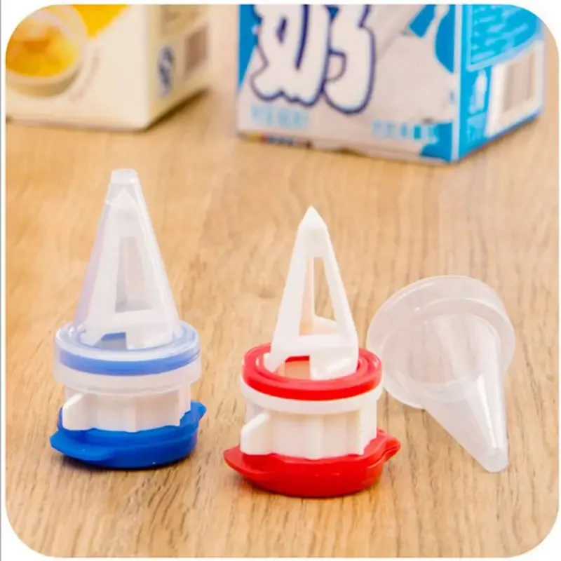 2pc Spout Pourer Silicone Milk Bottles Brick Drink Bottle Splitter Beverage Changeover Caps Keep Drink Fresh Kitchen Gadget