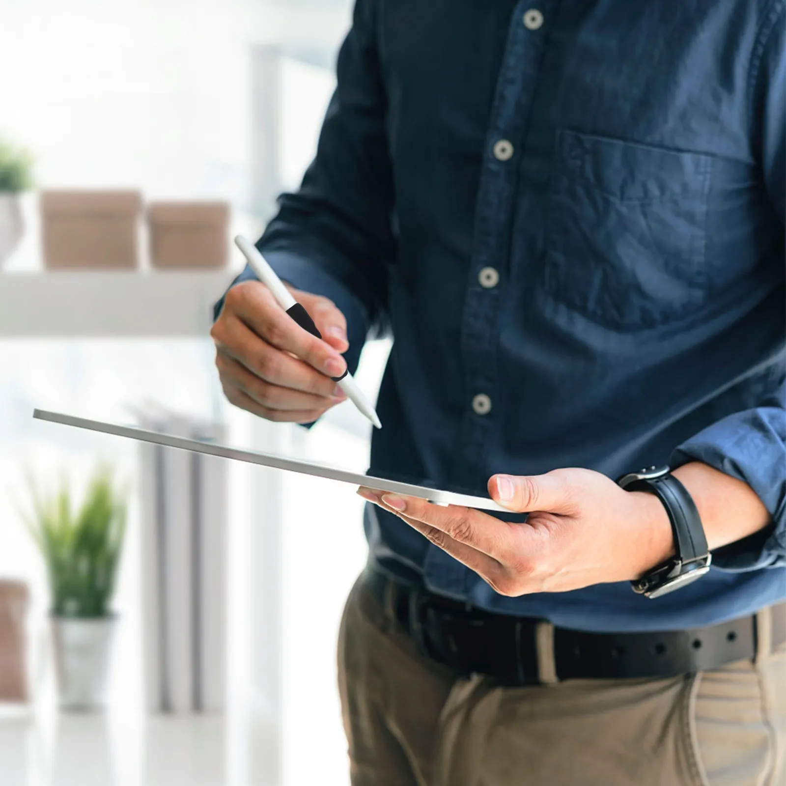 

Набор из 3 силиконовых держателей-накладок для стилусов Apple Pencil 1-го и 2-го поколений: эргономичные, противоскользящие, защитные, с комфортным мягким захватом