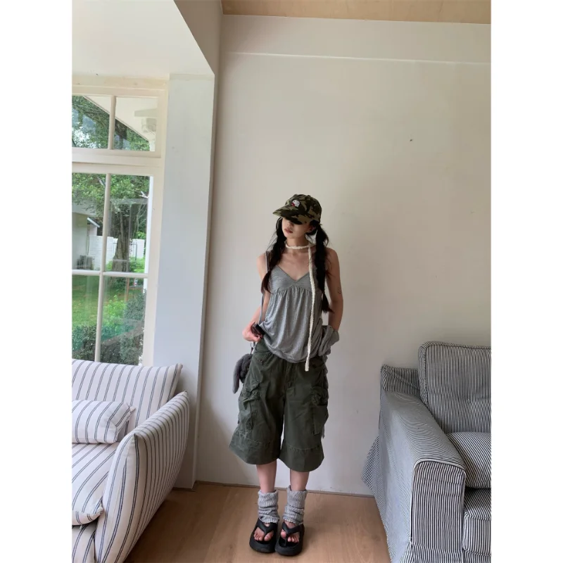 American Style Loose Women's Camisole Tank Top V-Neck Strap Design Casual Wear Polyester Fiber Inner Wear for Young Women
