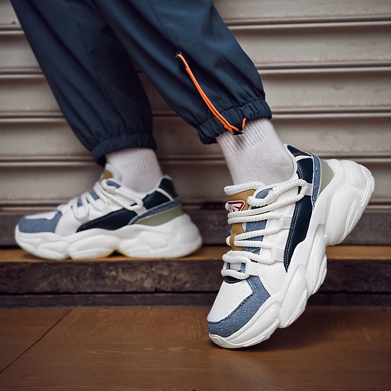 Couple Sports Shoes Men Walking Shoes Breathable Casual Sneakers Outdoor Lightweight Trainers Size 36-44