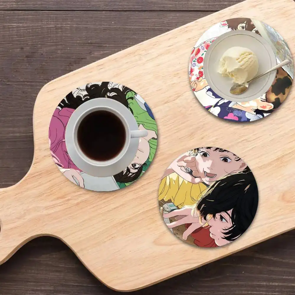 Anime Look Back pattern art painted wooden anti-slip coasters, suitable for decoration of living room kitchenware