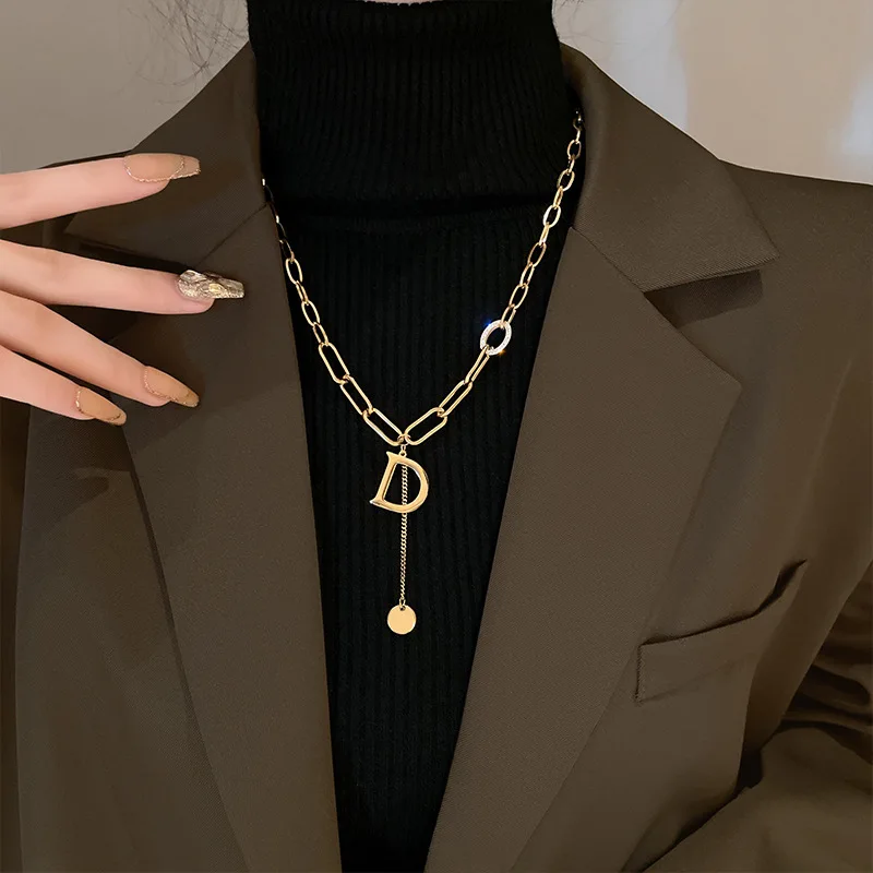 Design Sense Micro Setting Zircon D Letter Pendant Long Necklace Winter Sweater Chain Fashion Jewelry For Woman Girls Party Gift