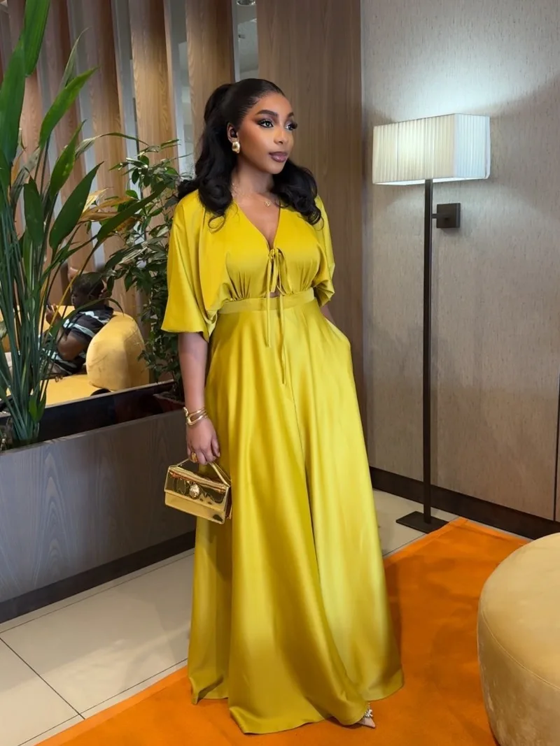 Afrikanisches Sommerkleid für Damen in Gelb, Elegantes Cocktailkleid mit V-Ausschnitt und Bindedetail vorne, Langes Fließendes Kleid für Gala-Partys und Abendveranstaltungen – Detail 7