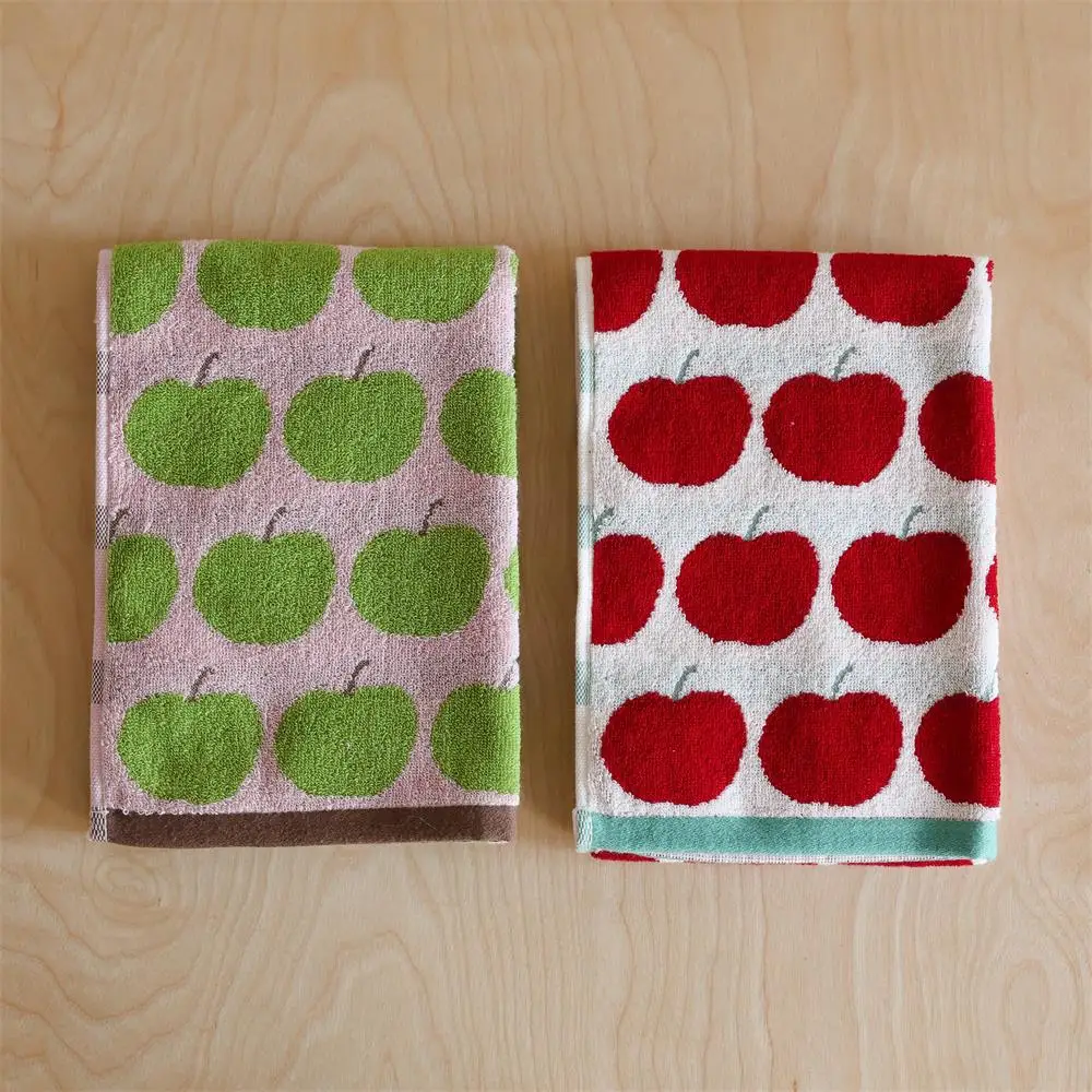Christmas and New Year Colour-Coordinated Fruit Series Three-Dimensional Jacquard Face Towels Home, Kitchen and Bathroom Square