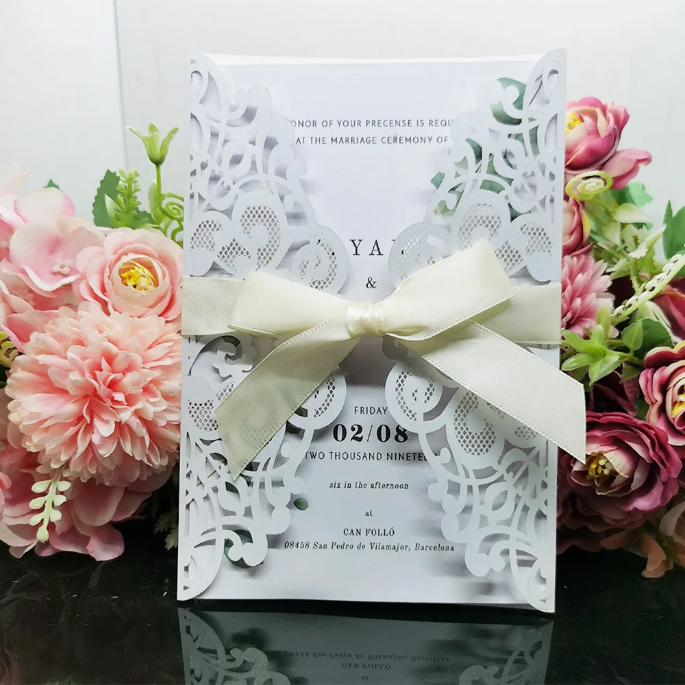 

25Pcs Laser Cut Invitations Card With Envelopes Pocket Ribbon Mariage Birthday Baptism 15 años Party Decoration Supplies Favors