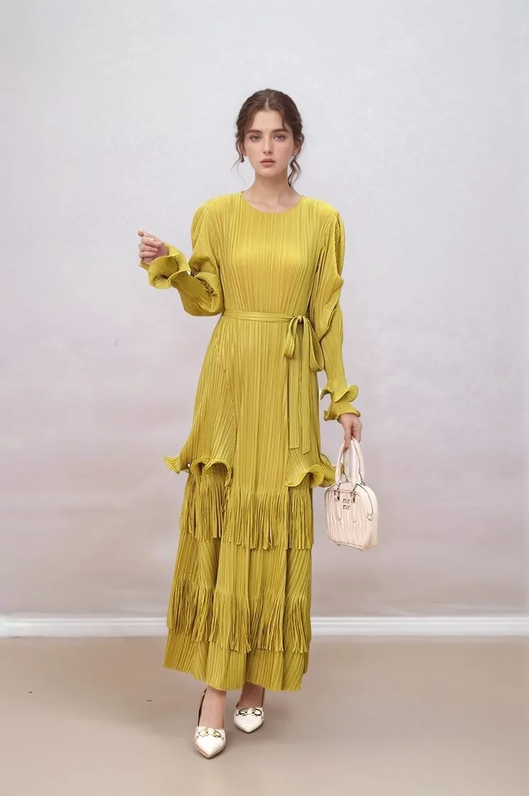 Women's Pleated Maxi Dress with Tiered Ruffle Hem Long Sleeve Boho Evening Gown Pleated Dress Birthday Dress for Women
