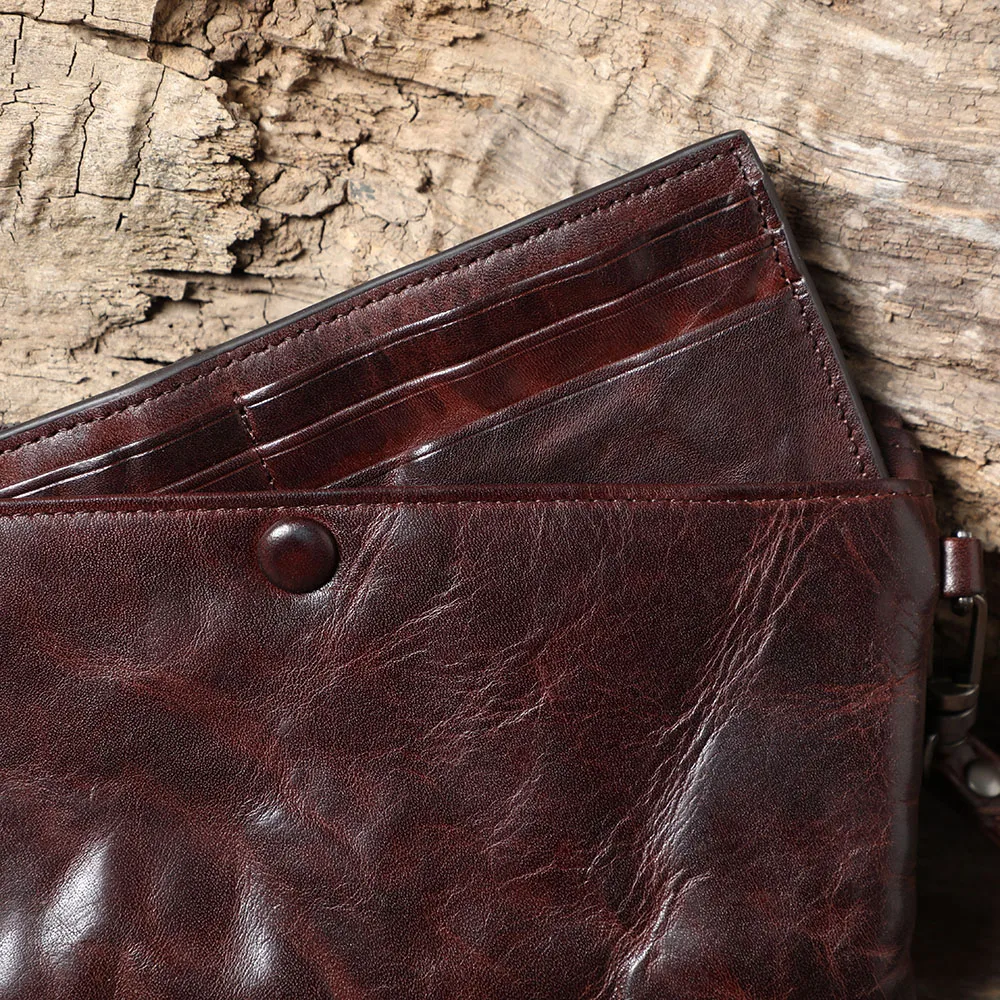 S.WORKER Klassische Geldbörse aus Vollnarbenleder für Herren, Echtleder-Clutch mit großer Kapazität und Kartenhalter. – Detail 12
