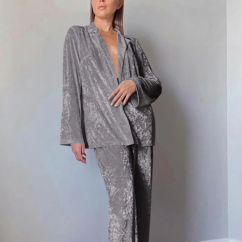 2PCS Women's Loungewear Winter Warm Sleepwear Comfortable Soft Long-sleeved Pajamas Set Pleuche Homewear