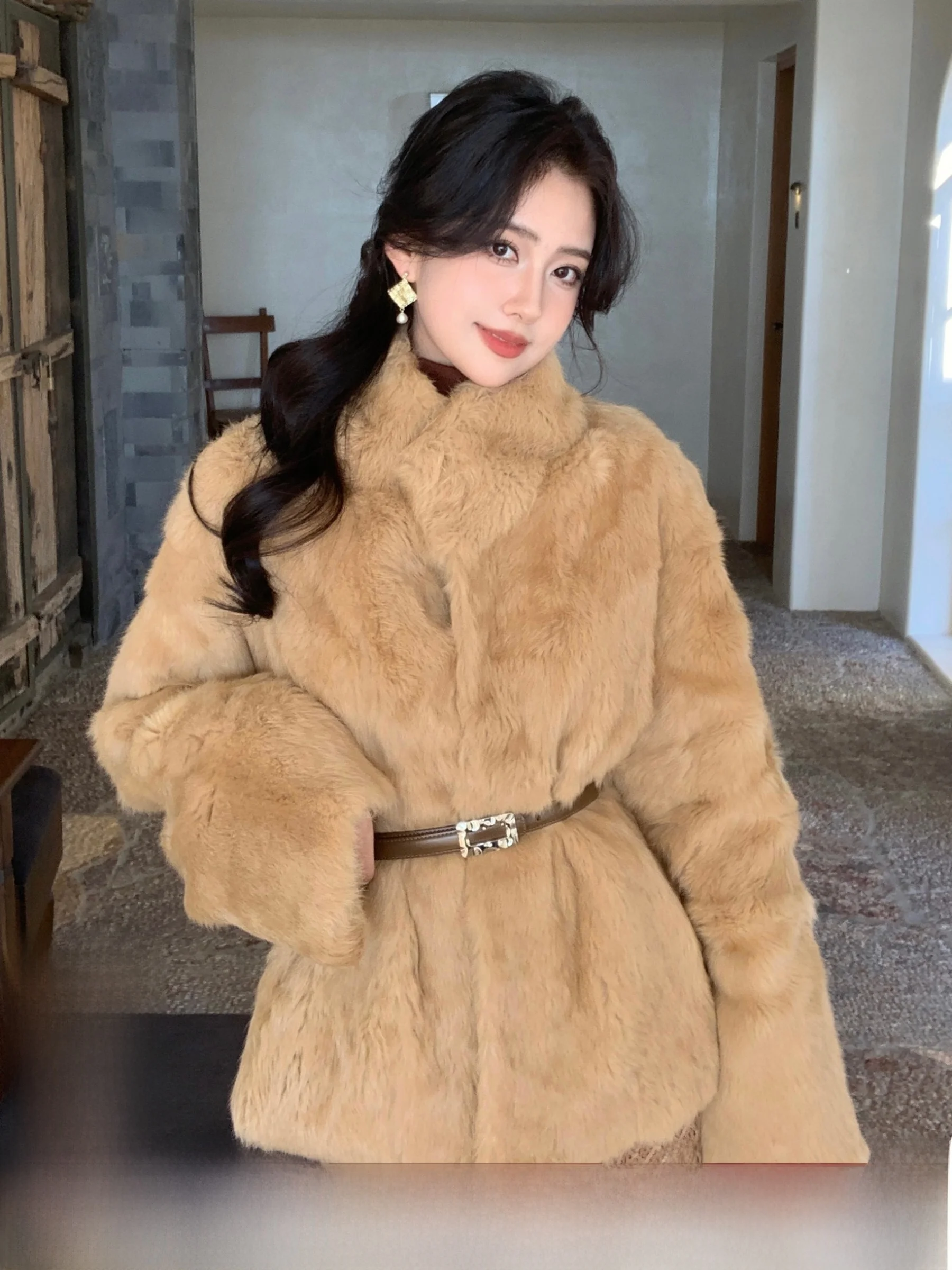 

SYT Women's Loose Fit Rabbit Fur Jaet Belted Mid-Length Pure Color Faux Fur Coat Metal Decorations Commute Sle