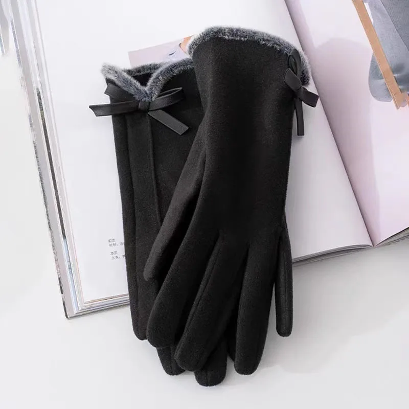 Women's Winter Warm Gloves Korean Version with Velvet Bow Windproof and Cold Proof Touch Screen Suede Riding