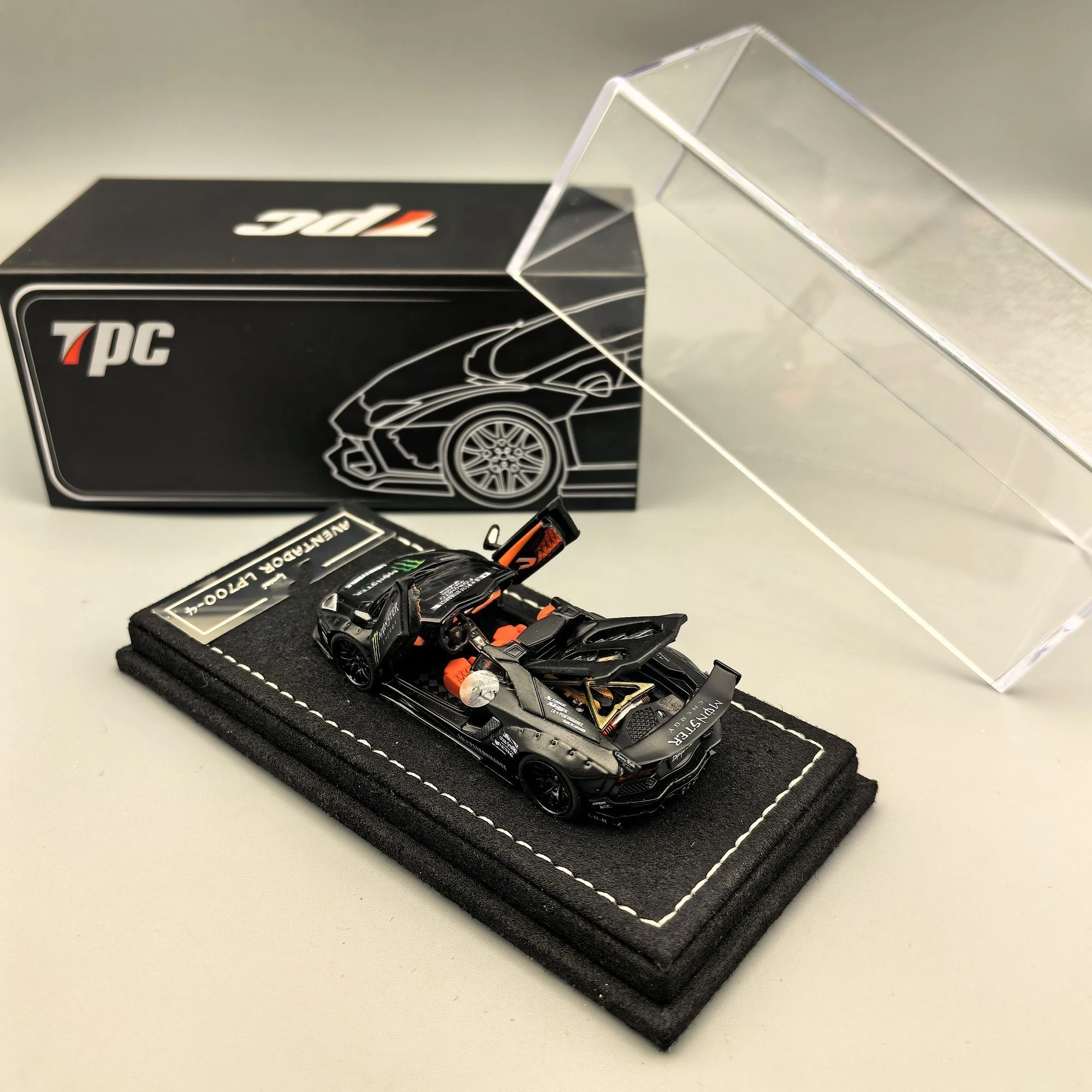 TPC 1:64 LP700-4 alloy full-open car model HEC Beijing Limited Edition