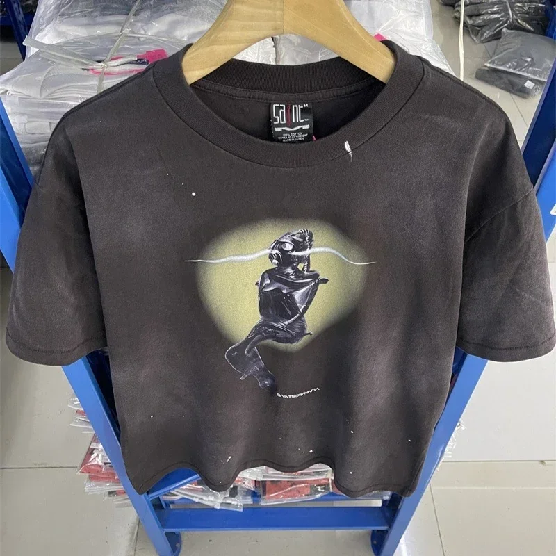 

25SS Saint Michael Robot с принтом с короткими рукавами для мужчин и женщин 1:1, высококачественные черные потертые футболки
