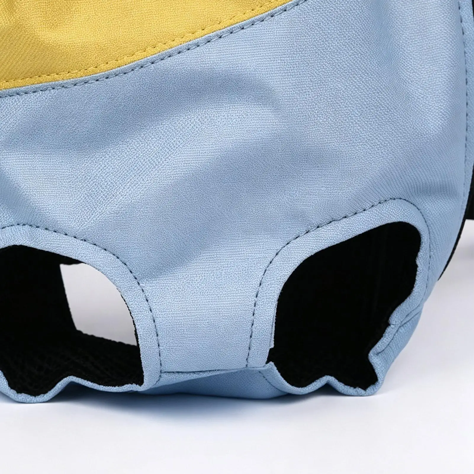 Small Dog Front Carrier Pet Hands-Free Leg-Out Chest Bag Hands-Free Cat Front Carrier For Commuting Riding Walking Daily Camping