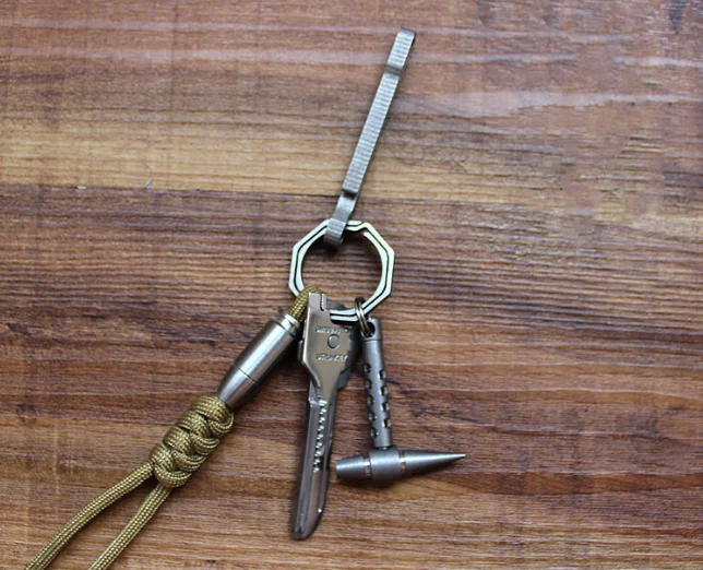 Titanium Alloy Mini Hammer Crowbar Tactical Multifunction EDC Tool Titanium Outdoor Tool Key Chain Pendant Cutting Tool