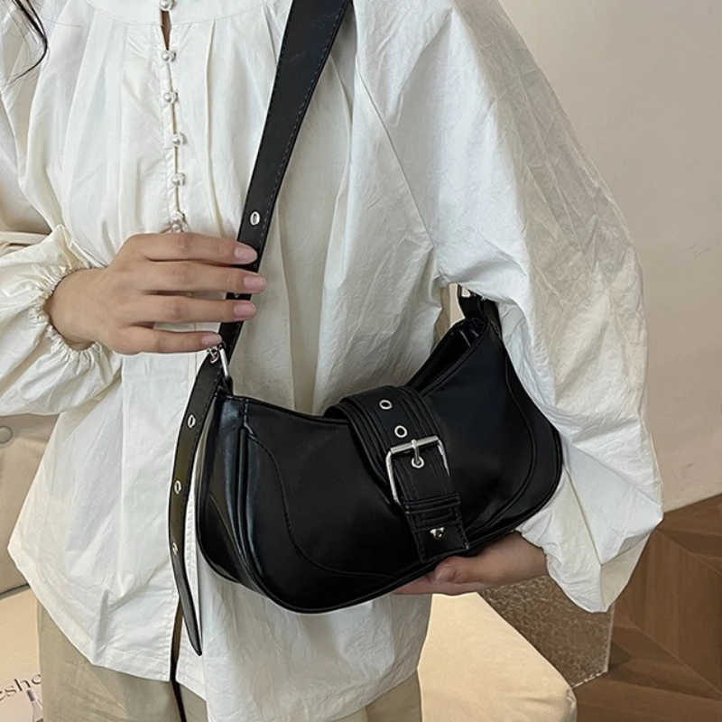 

2025 Trendy Spacious Shoulder Bag Chic Multi-Way Underarm Purse for Women Large Capacity Crossbody Bag Versatile