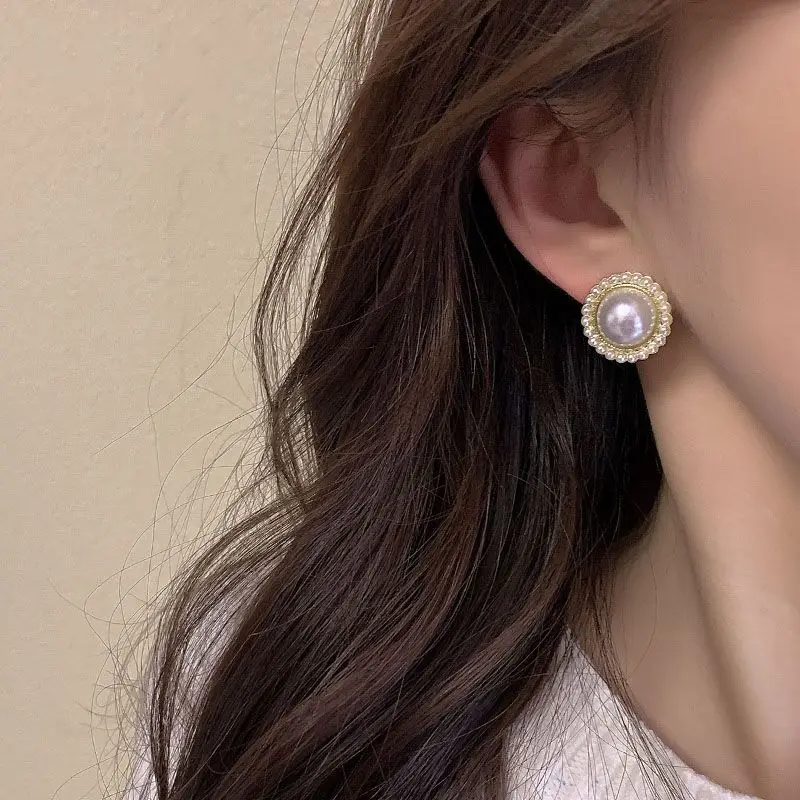 Advanced and Luxurious Ear Clips for Women Without Ear Holes 2024 New Minimalist Earrings Painless Earrings