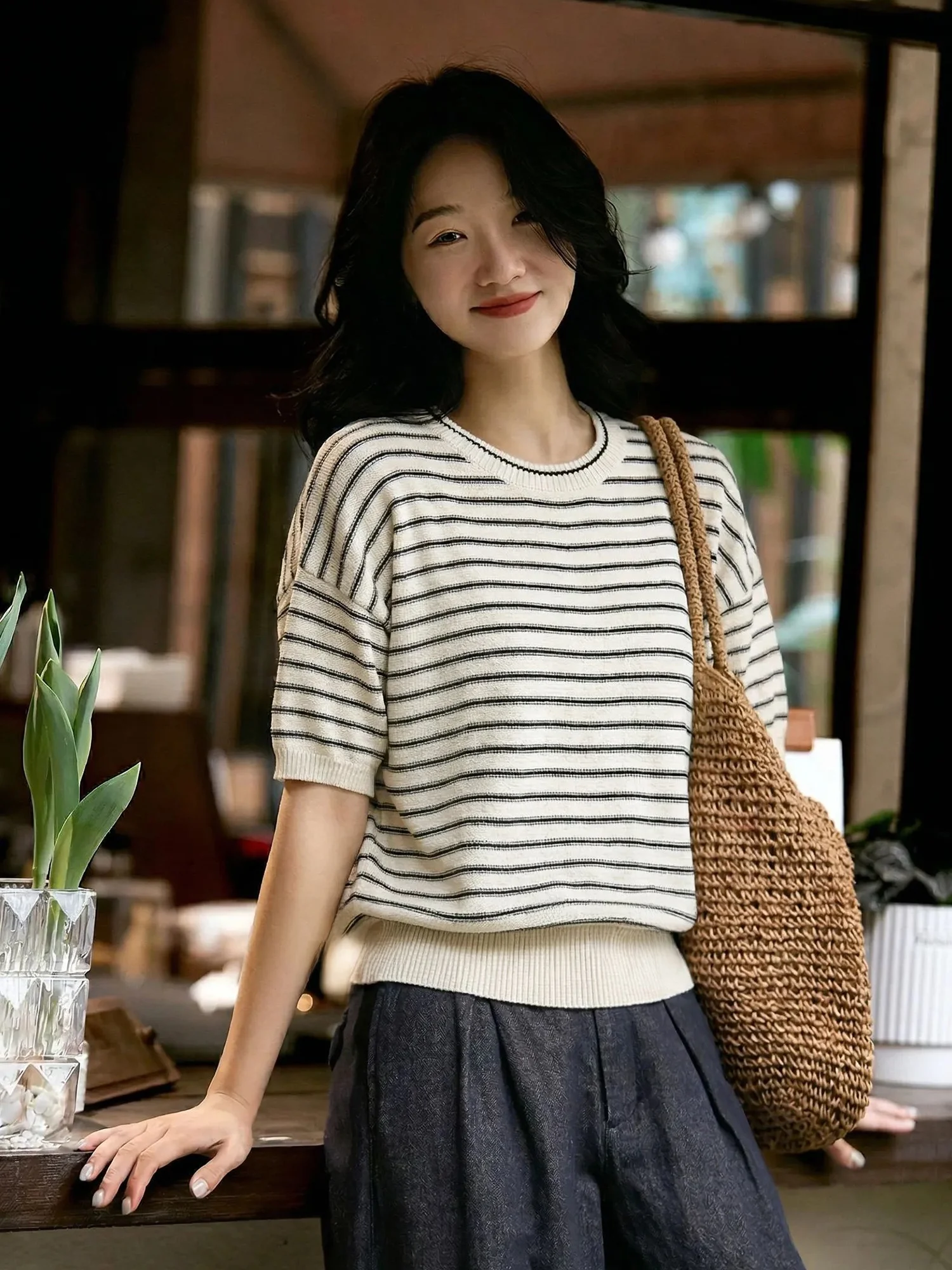 

Loose Fit Striped Knitwear round Neck Short Sleeve Women's T-Shirt Casual Style Cotton Blend Summer Slimming Top