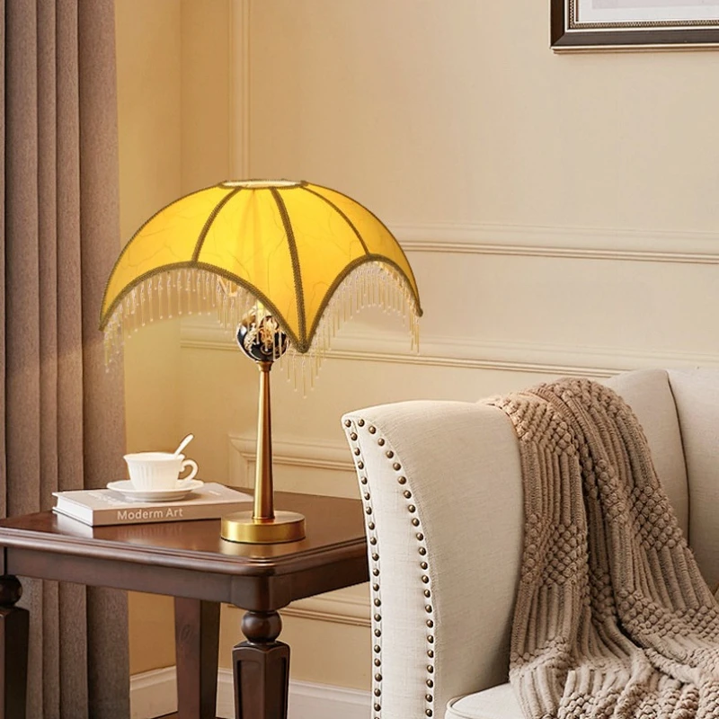 1pcs Vintage Floral Tassel Bead Lamp Shade High-end Fabric European Classiacl Lamp Shade Bedroom Bedside Lamp Floor Light Cover