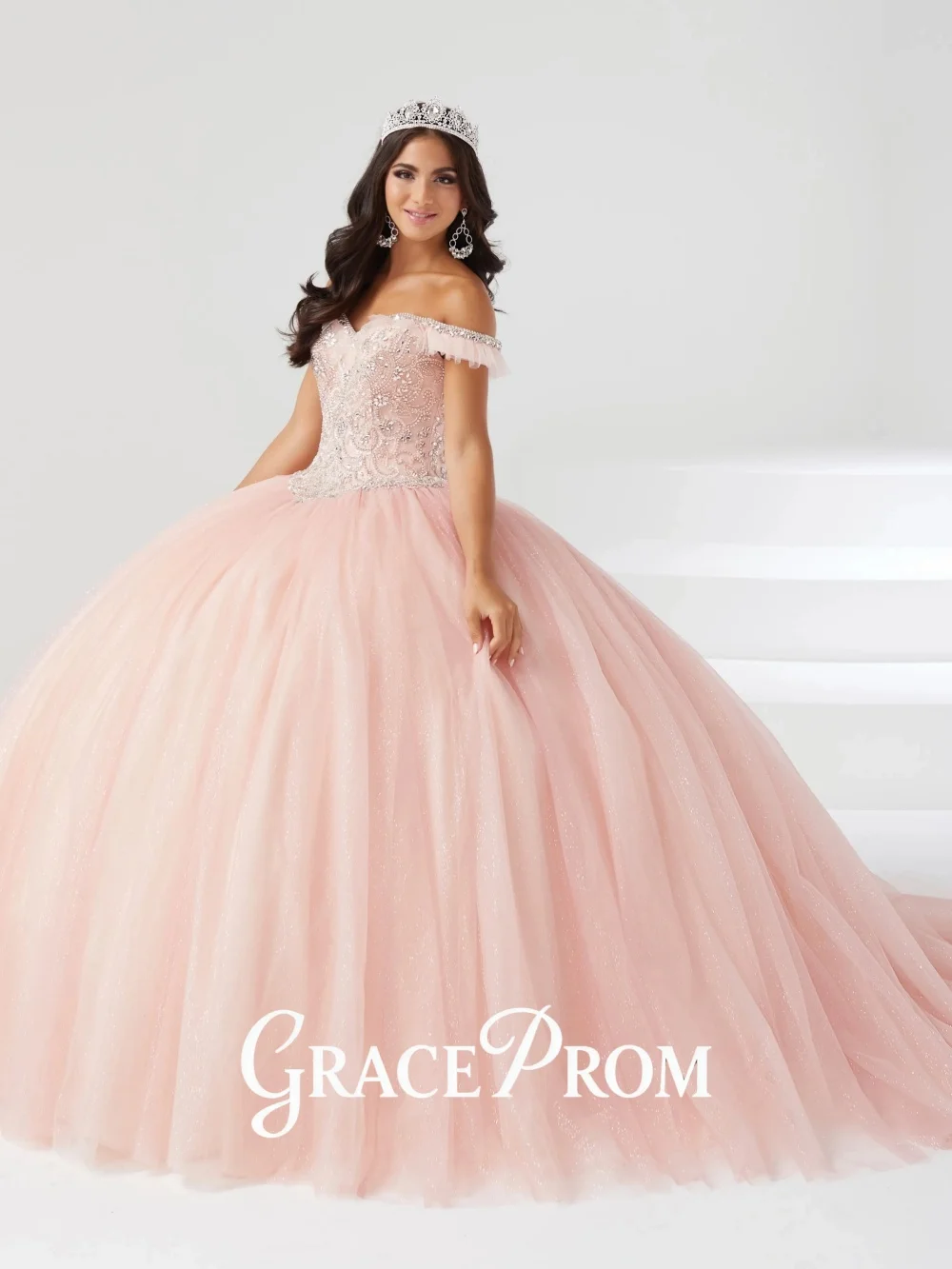 Очаровательные платья Quinceanera для девочек Sweet 16, многоуровневое бальное платье из тюля с открытыми плечами, кружевные аппликации из бисера, Vestidos 15 De Quinc