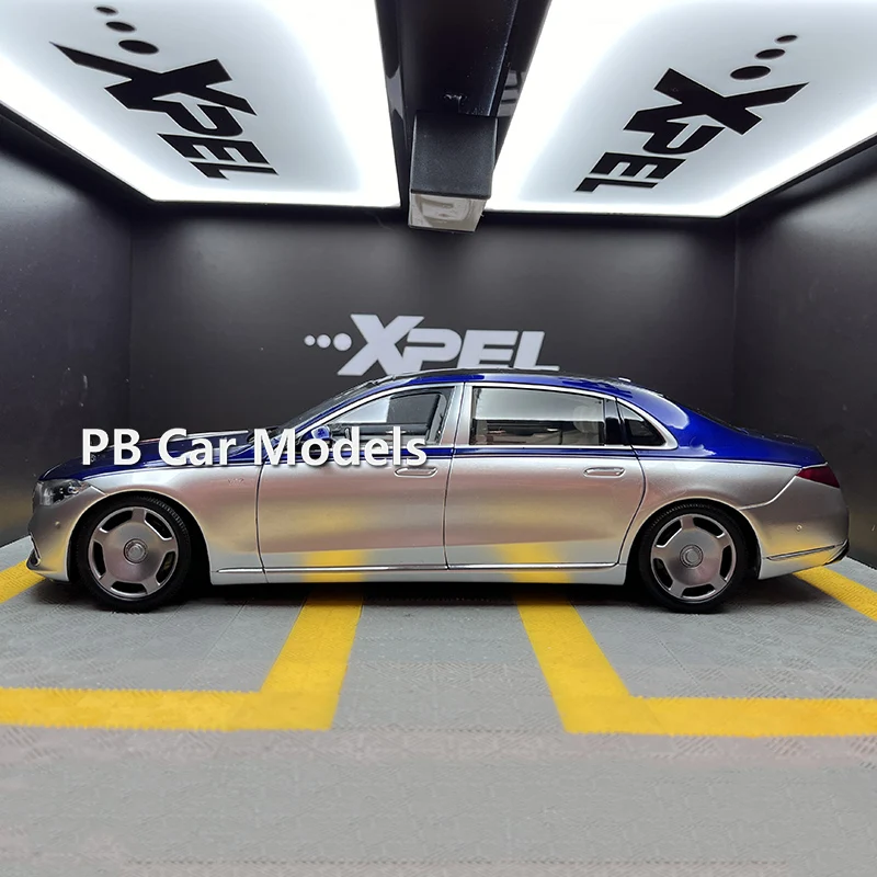 AR Maybach S Series S680S-Class Simulation Alloy Metal Car Model Collection Decoration 1 18