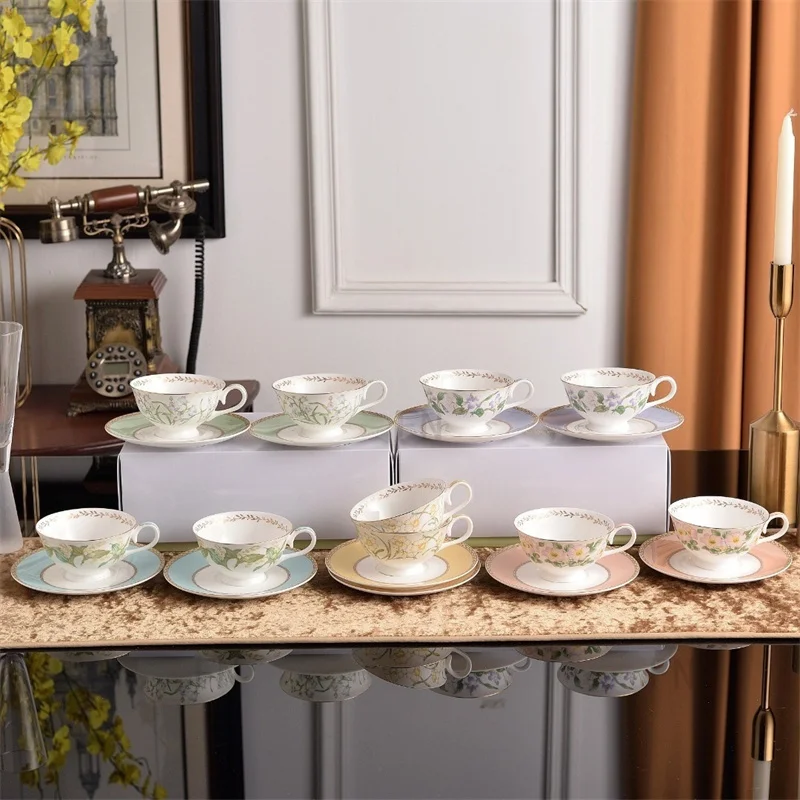Household Bone china Coffee cups and Saucers Afternoon Tea Sets Drinking Utensils Flower Two Set Cup and Saucer Gift Box