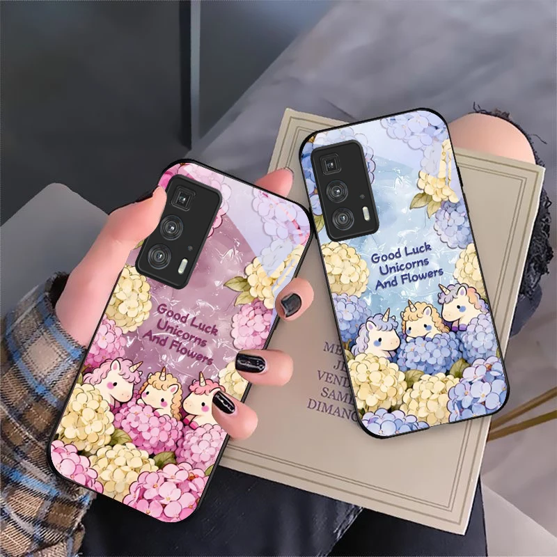 Cute cartoon pink unicorn For Motorola Moto Edge 20 Lite 30 Pro 40 Neo 50 Ultra G Play G45 G54 G55 G75 G84 G85 Glass Phone Case