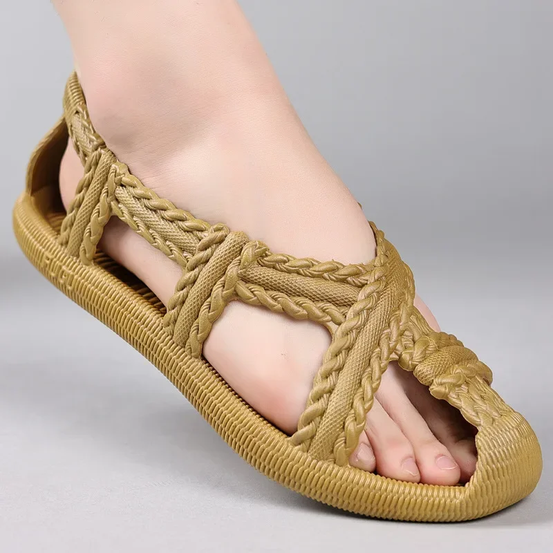 Retro handmade woven shoes with soft soles anti slip beach shoes for men's and women's rattan woven grass sandals slippers