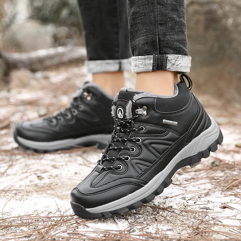Large size 47 men's hiking shoes with winter fleece, new outdoor mountain camping hiking shoes with high top