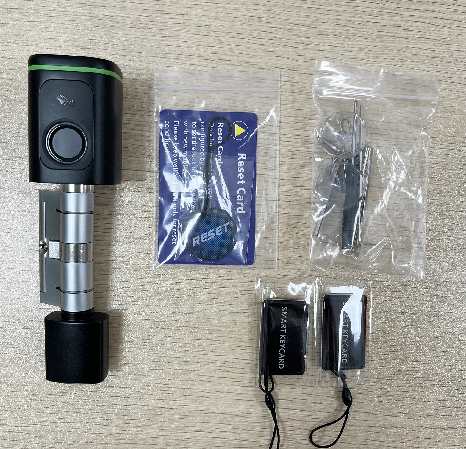 STLF 소형 투야 알루미늄 실린더 잠금장치 목재용 생체 인식 지문 스마트 잠금장치 13.56MHz MF카드 리더 IP5x 방수 등급 C